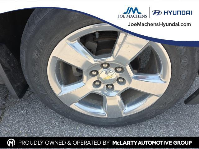 used 2015 Chevrolet Suburban car, priced at $19,998