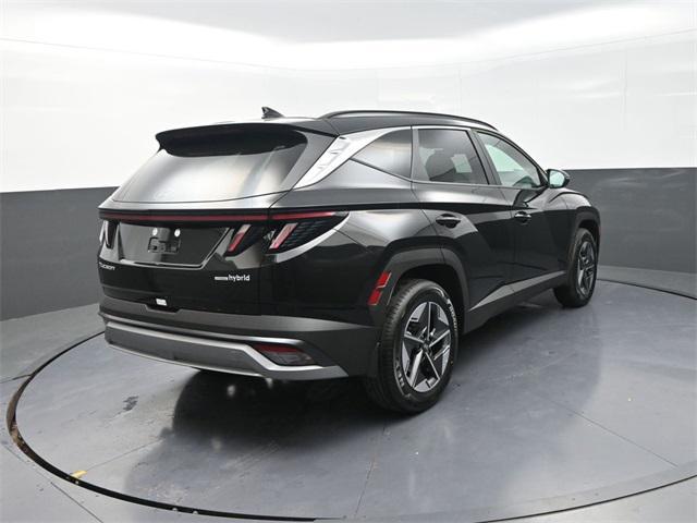 new 2025 Hyundai TUCSON Hybrid car, priced at $34,163