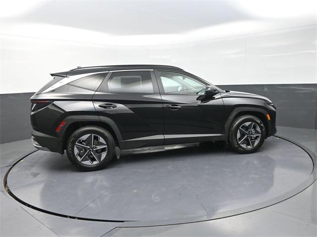 new 2025 Hyundai TUCSON Hybrid car, priced at $34,163