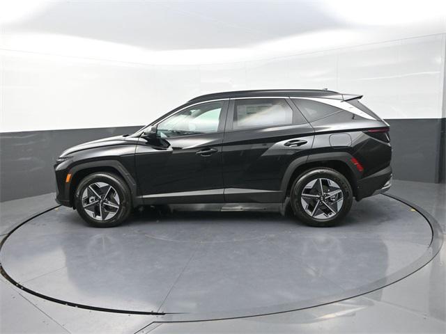 new 2025 Hyundai TUCSON Hybrid car, priced at $34,163