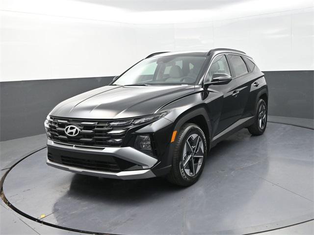 new 2025 Hyundai TUCSON Hybrid car, priced at $34,163