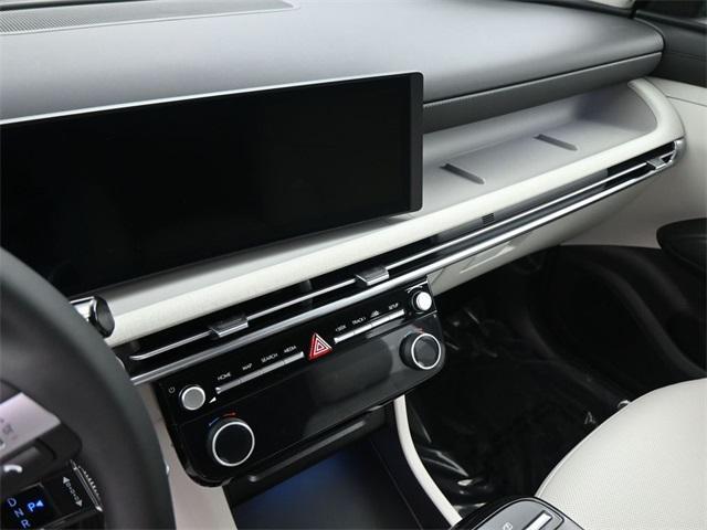 new 2025 Hyundai TUCSON Hybrid car, priced at $34,163