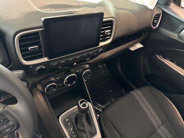 new 2025 Hyundai Venue car, priced at $22,216