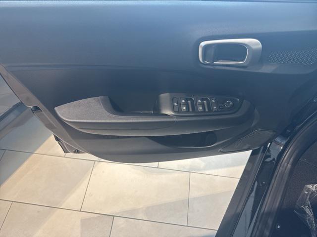 new 2025 Hyundai Venue car, priced at $22,216