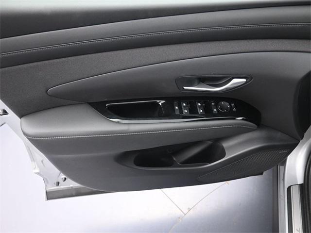 new 2025 Hyundai Tucson car, priced at $40,620