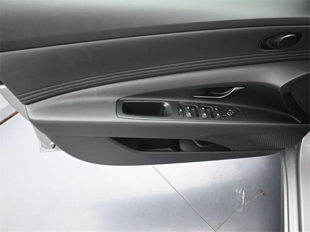 new 2025 Hyundai Elantra car, priced at $26,089