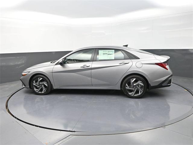 new 2025 Hyundai Elantra car, priced at $26,089