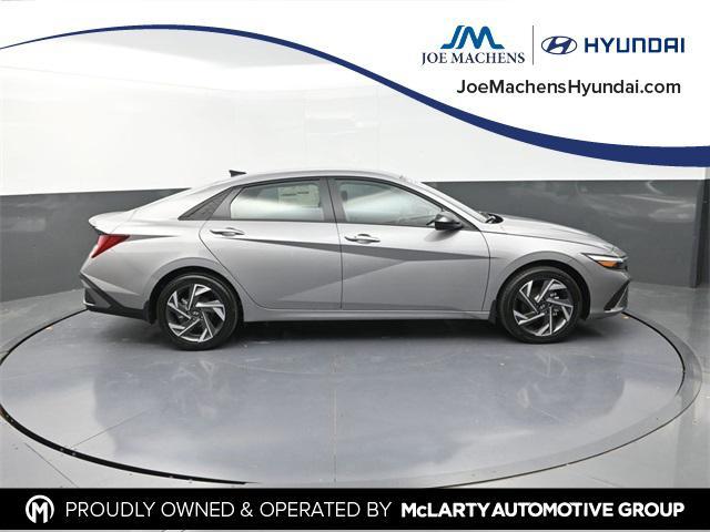 new 2025 Hyundai Elantra car, priced at $26,089