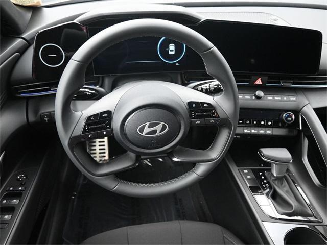 new 2025 Hyundai Elantra car, priced at $26,089