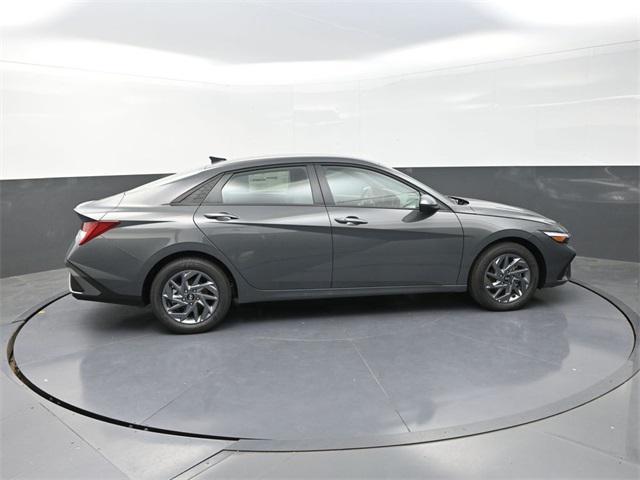 new 2025 Hyundai ELANTRA HEV car, priced at $24,190