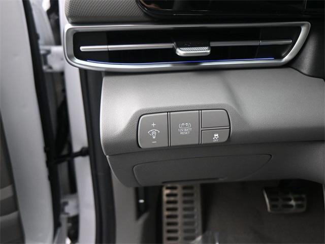 new 2025 Hyundai ELANTRA HEV car, priced at $24,673