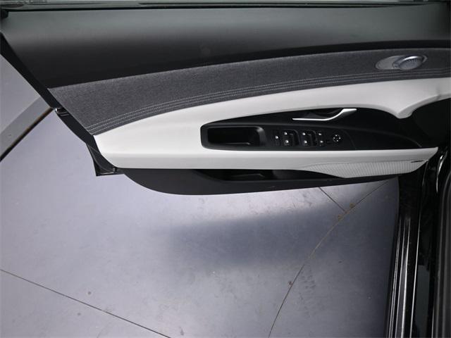 new 2025 Hyundai ELANTRA HEV car, priced at $26,678