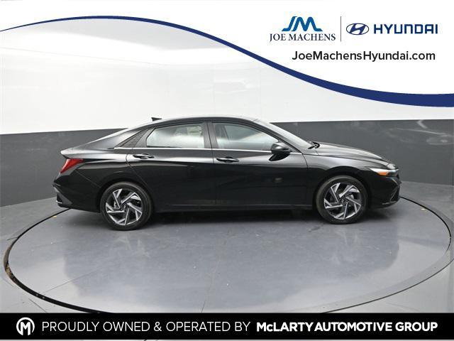 new 2025 Hyundai ELANTRA HEV car, priced at $28,178
