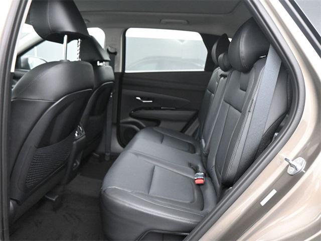 new 2026 Hyundai TUCSON Hybrid car, priced at $40,180