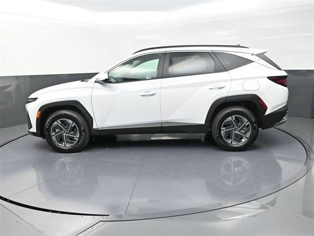 new 2025 Hyundai TUCSON Hybrid car, priced at $33,434