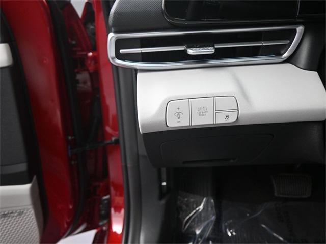 new 2025 Hyundai Elantra car, priced at $28,729