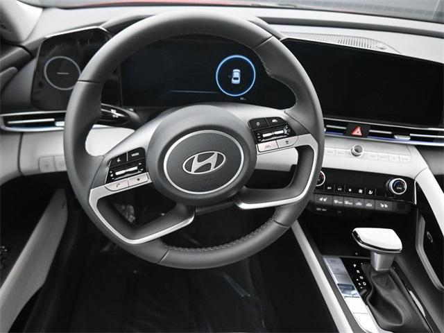 new 2025 Hyundai Elantra car, priced at $28,729