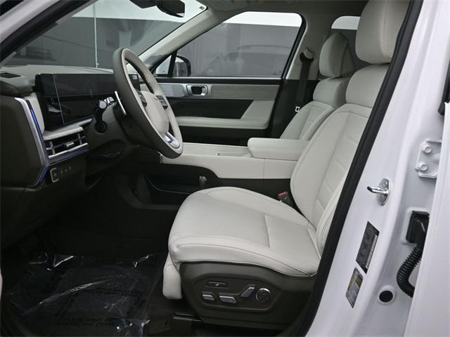new 2025 Hyundai Santa Fe car, priced at $47,490