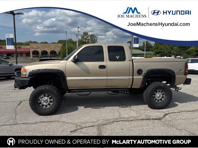 used 2006 GMC Sierra 1500 car, priced at $13,900
