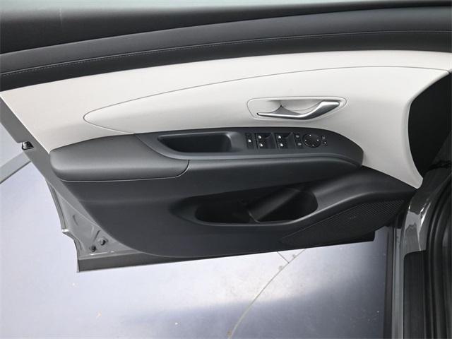 new 2025 Hyundai Tucson car, priced at $29,885