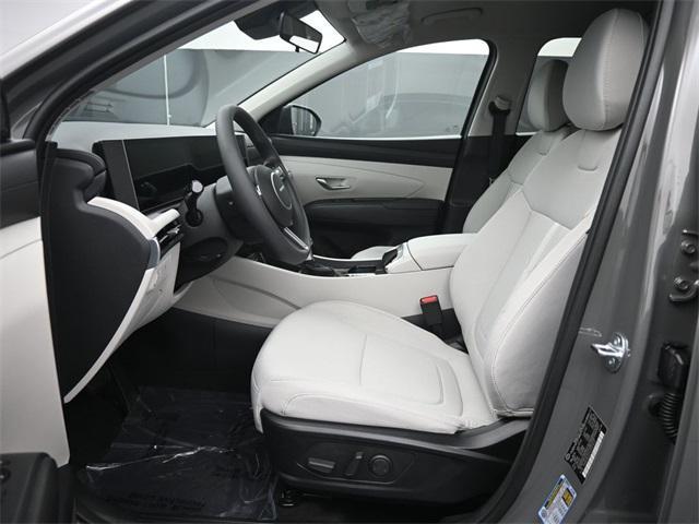 new 2025 Hyundai Tucson car, priced at $29,885