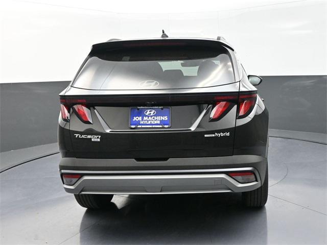 new 2025 Hyundai TUCSON Hybrid car, priced at $33,008