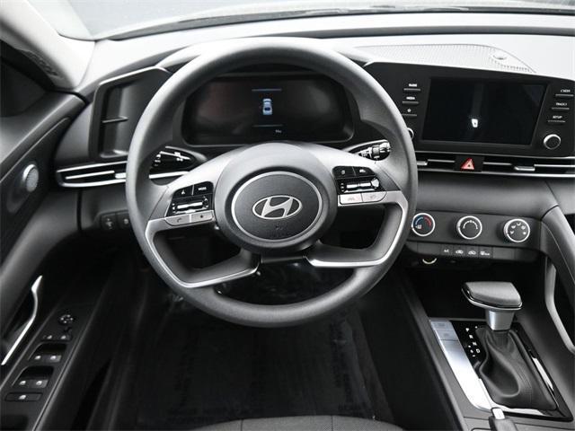 new 2025 Hyundai Elantra car, priced at $19,619