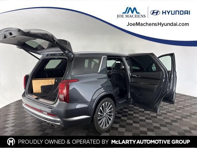 used 2024 Hyundai Palisade car, priced at $39,900