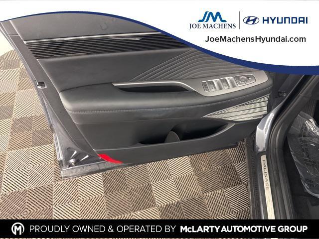 used 2024 Hyundai Palisade car, priced at $39,900