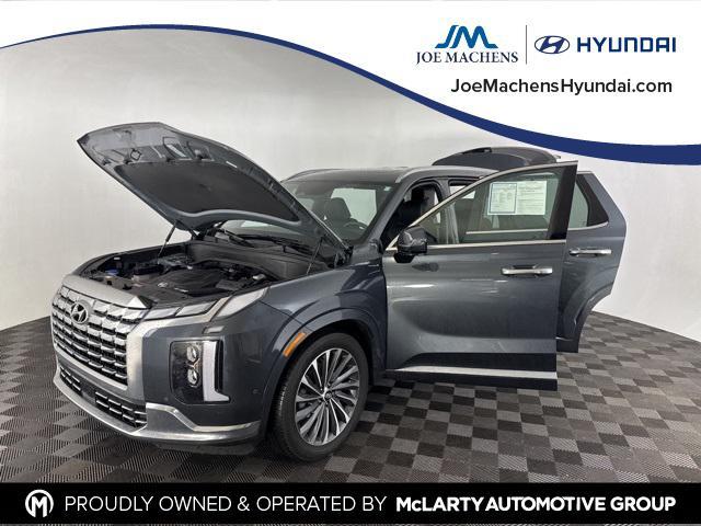 used 2024 Hyundai Palisade car, priced at $39,900