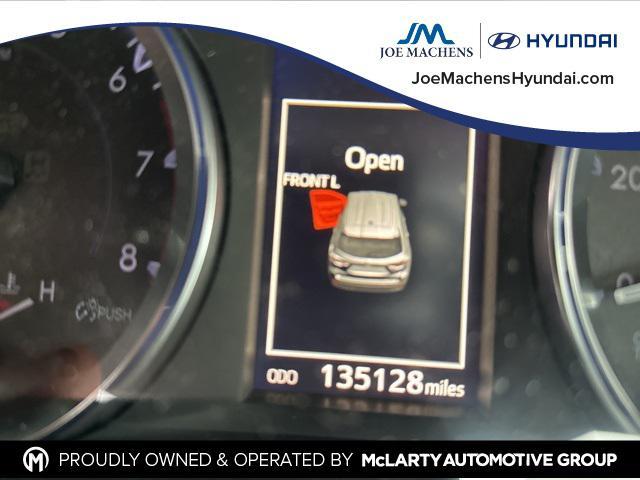 used 2016 Toyota Highlander car