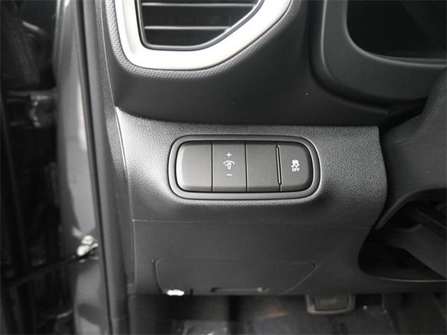 new 2025 Hyundai Venue car, priced at $22,305