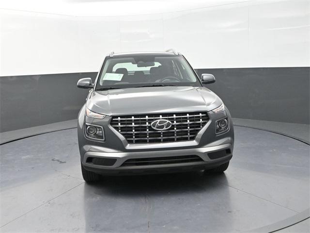 new 2025 Hyundai Venue car, priced at $22,305
