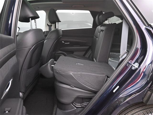 new 2025 Hyundai TUCSON Hybrid car, priced at $36,096
