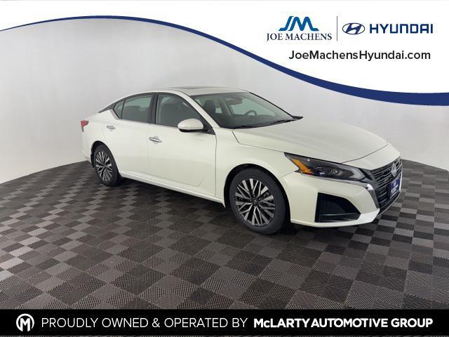 used 2023 Nissan Altima car, priced at $22,347