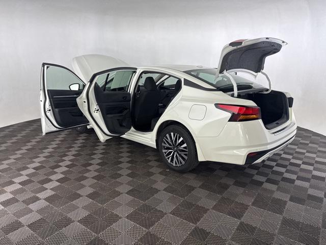 used 2023 Nissan Altima car, priced at $22,347
