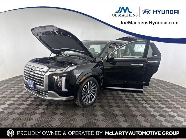 used 2025 Hyundai Palisade car, priced at $50,791