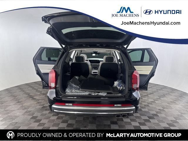 used 2025 Hyundai Palisade car, priced at $50,791