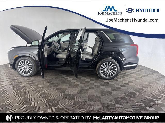 used 2025 Hyundai Palisade car, priced at $50,791