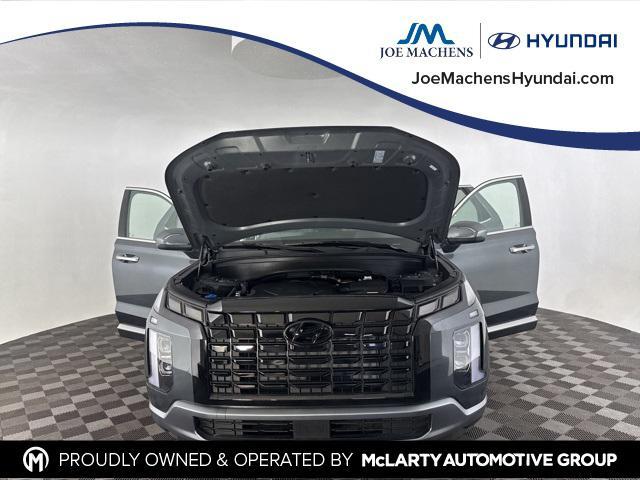 used 2025 Hyundai Palisade car, priced at $38,357