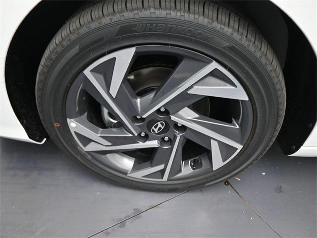 new 2025 Hyundai ELANTRA HEV car, priced at $24,896