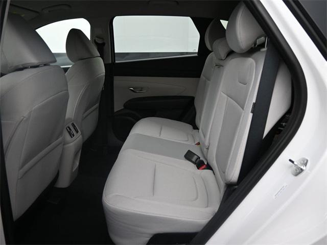 new 2025 Hyundai TUCSON Hybrid car, priced at $33,459