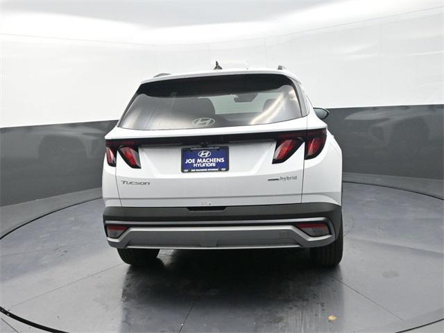 new 2026 Hyundai TUCSON Hybrid car, priced at $32,639