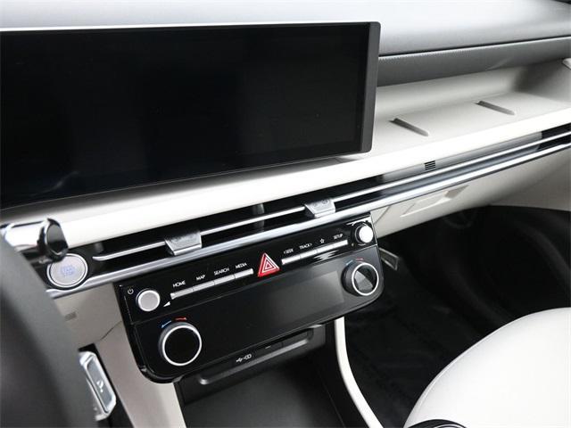 new 2026 Hyundai TUCSON Hybrid car, priced at $32,639