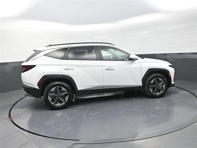 new 2026 Hyundai TUCSON Hybrid car, priced at $32,639