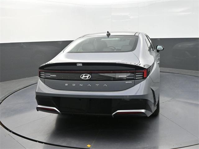 new 2025 Hyundai Sonata Hybrid car, priced at $36,771