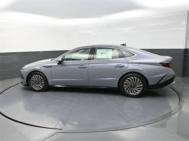 new 2025 Hyundai Sonata Hybrid car, priced at $36,771
