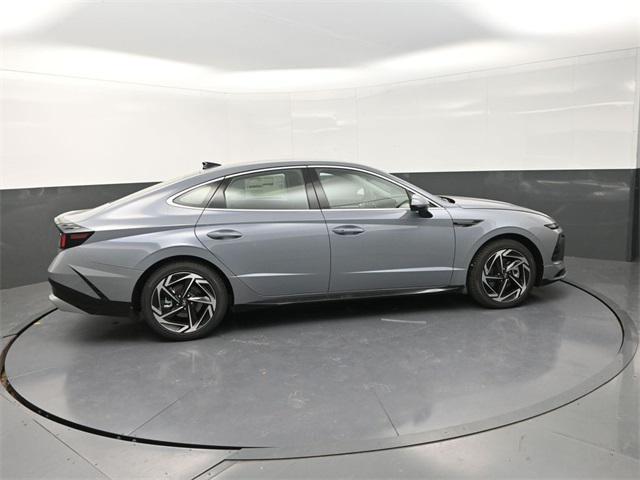 new 2026 Hyundai Sonata car, priced at $29,231