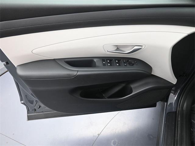 new 2025 Hyundai Tucson car, priced at $31,327