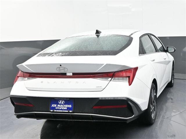 new 2025 Hyundai Elantra car, priced at $30,659